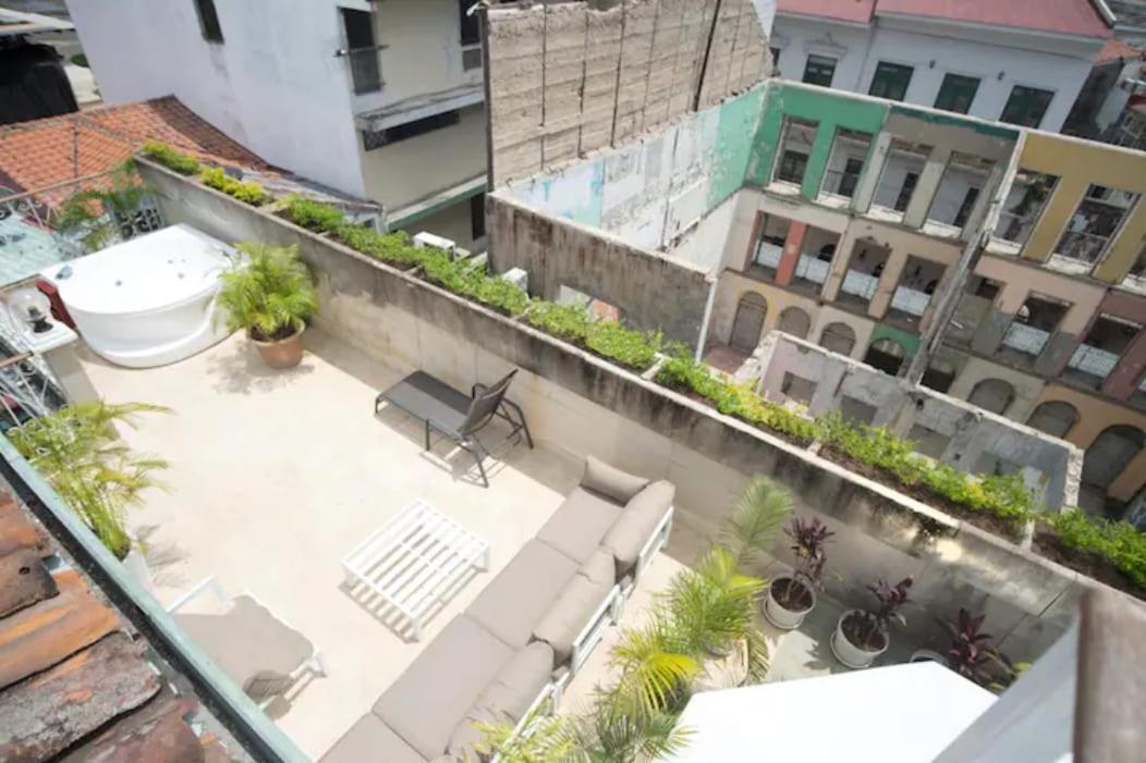 Apartamento Amazinn Places Rooftop And Jacuzzi *